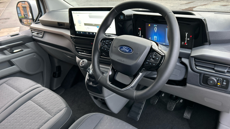 Ford Tourneo Custom 320 L1 Diesel Fwd 2.0 EcoBlue 136ps H1 Titanium 8 seater Auto